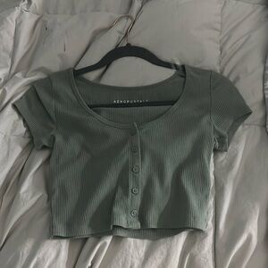 Aeropostale Buttoned crop top